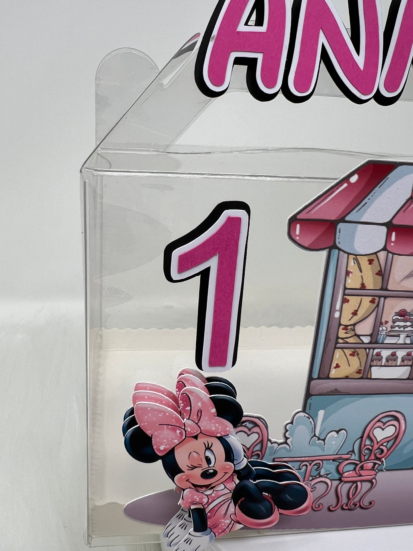 Minnie Mouse Gable Box